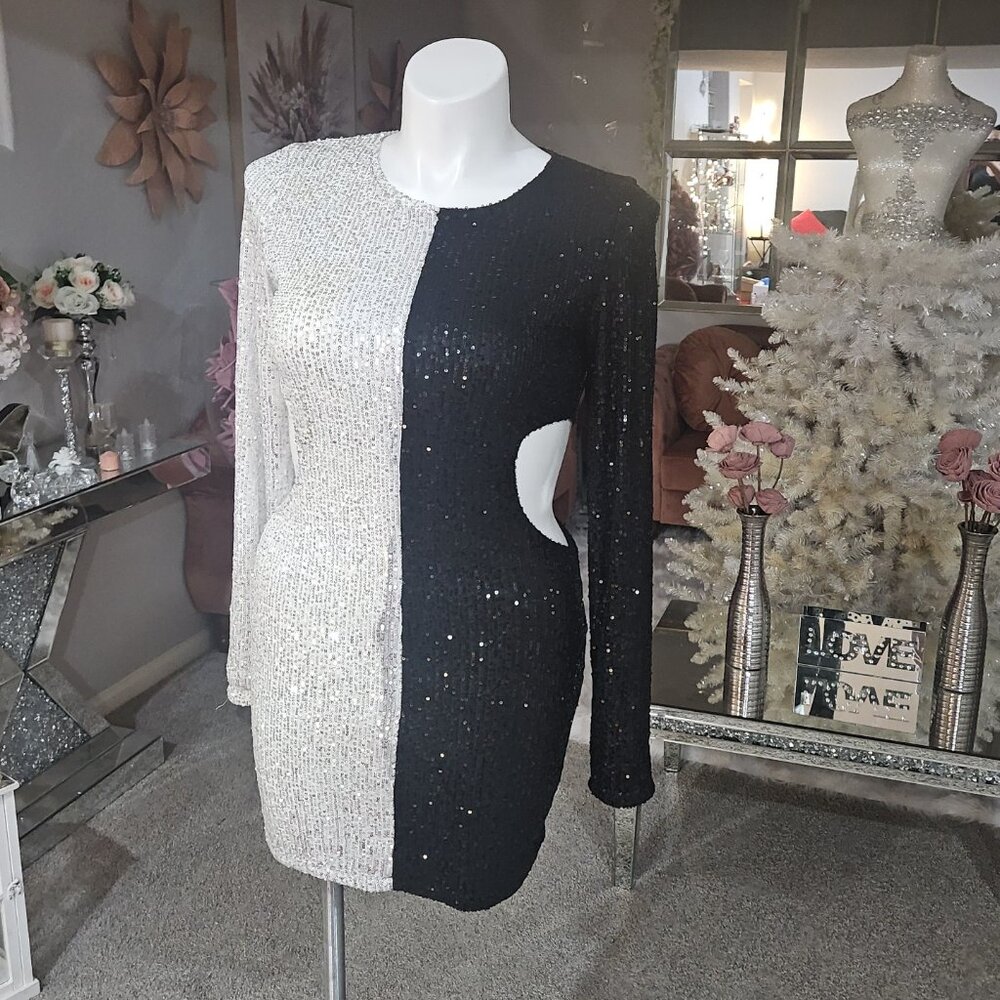 Black and white dress